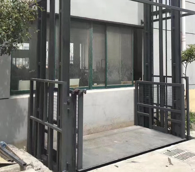 袁州导轨式施工升降机助力民生工程提速增效